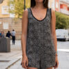 alt="mono corto estampado leopardo negro de gasa"